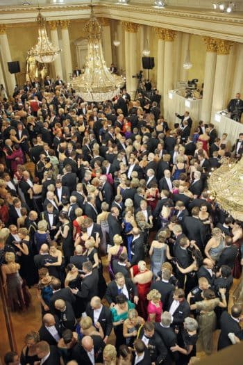 Finland Independence Day Parades – Nationwide 2025 Finland Independence Day Parades – Nationwide 2025