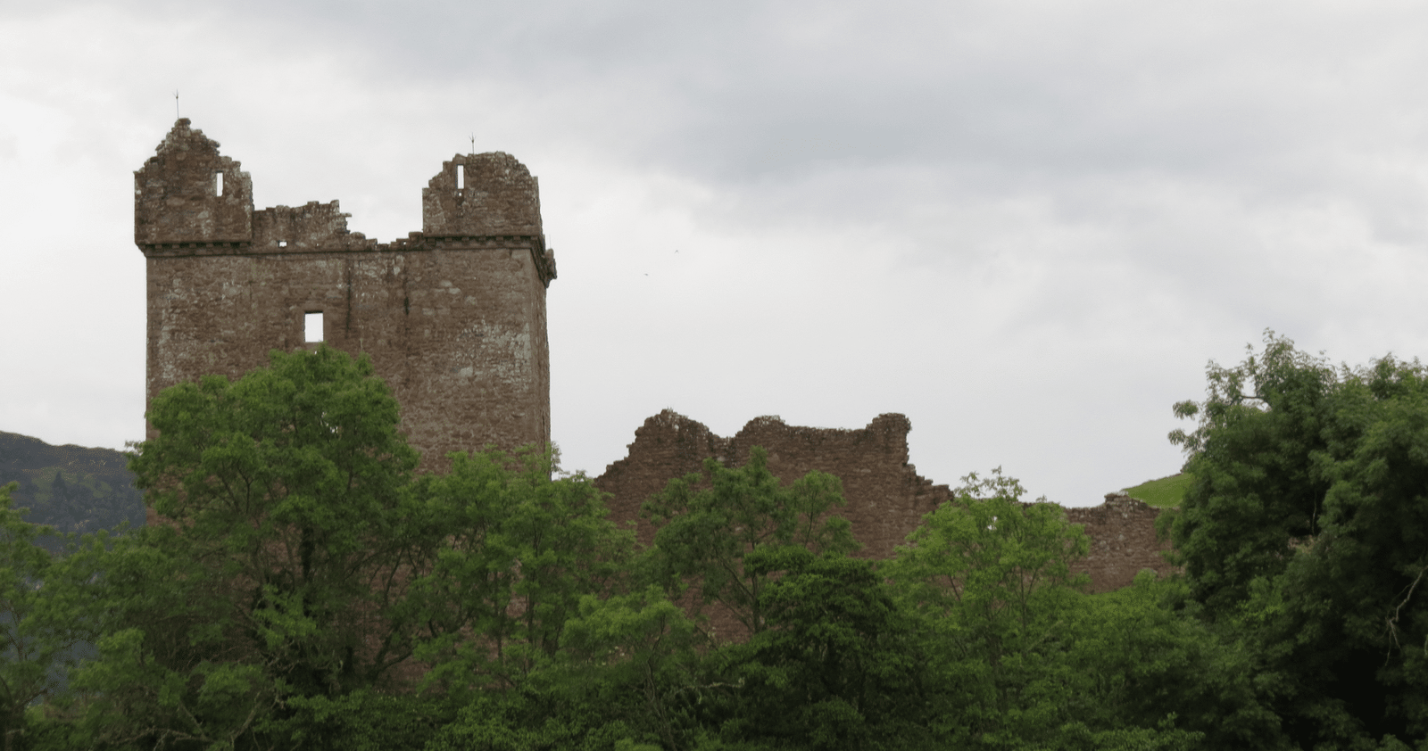 From Inverness: Loch Ness Cruise and Urquhart Castle From Inverness: Loch Ness Cruise and Urquhart Castle