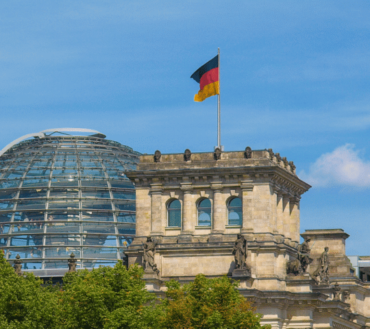 Berlin: Reichstag, Dome and Government District Guided Tour Berlin: Reichstag, Dome and Government District Guided Tour