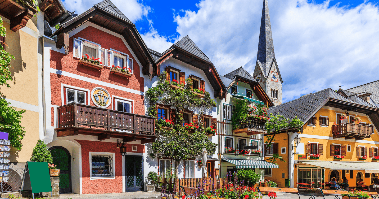 From Vienna: Hallstatt, Mountains & Alpine Lakes Day Trip From Vienna: Hallstatt, Mountains & Alpine Lakes Day Trip