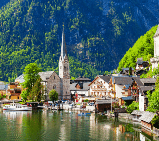 Day Trips from Vienna: Hallstatt & Salzburg Guided Tour Day Trips from Vienna: Hallstatt & Salzburg Guided Tour