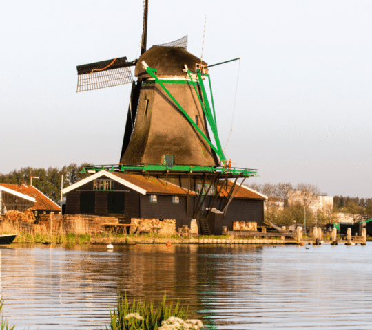Amsterdam: Zaanse Schans 3-Hour Small Group Tour