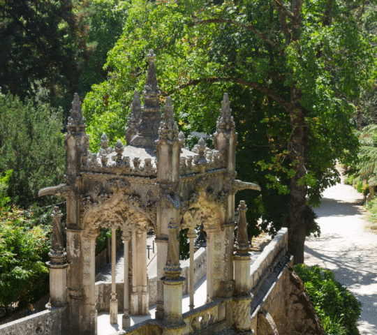 Quinta da Regaleira Skip-the-Ticket-Line Entry & Audioguide Quinta da Regaleira Skip-the-Ticket-Line Entry & Audioguide